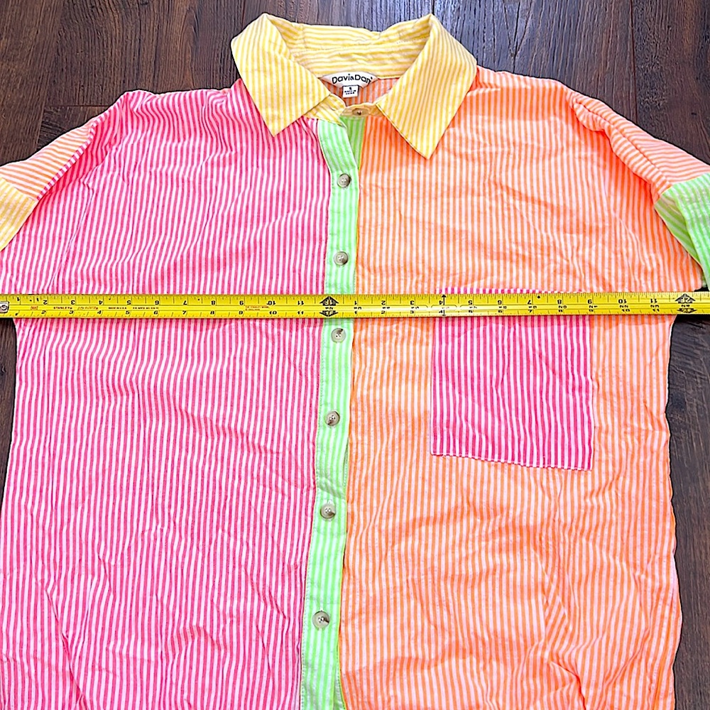 Sand, Sun & Fun Button Up - Picture 9 of 11
